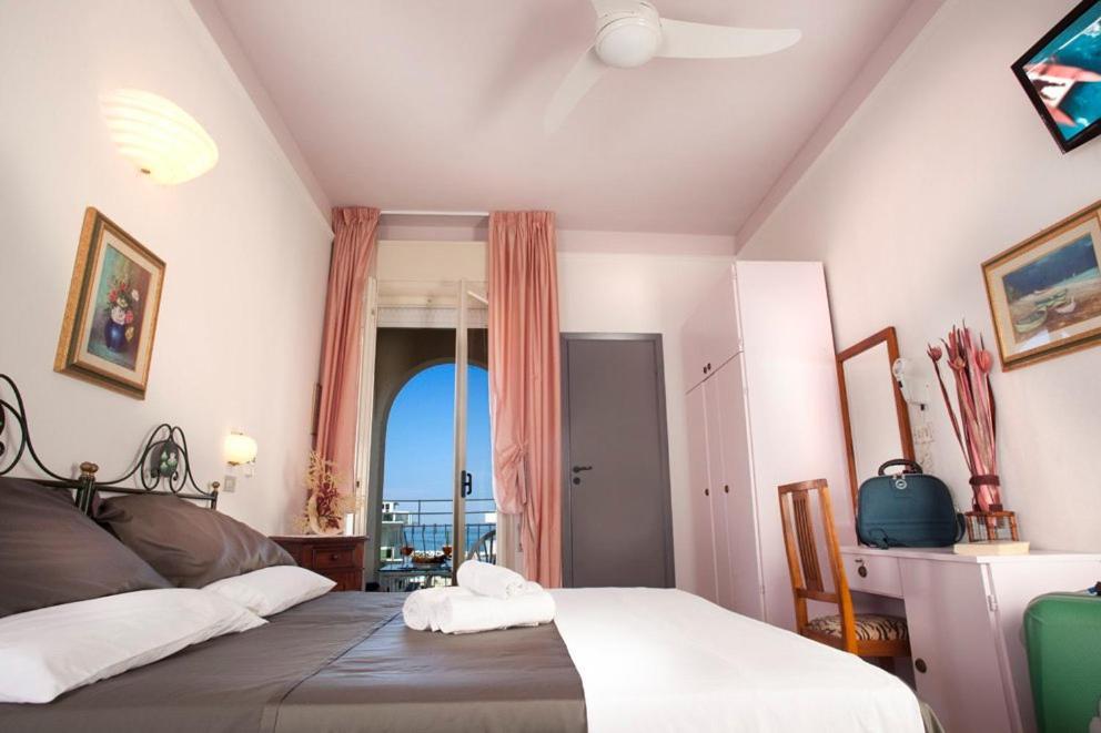 My Home Hotel 벨레지아아지마리나 외부 사진